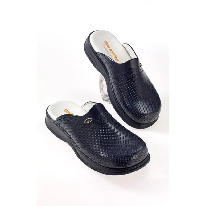 Bayan Klasik Delikli Sabo Terlik - 2