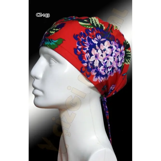 Gül Desenli Kırmızı Bone - 1